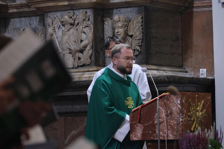 Sacra Ecclesiae Cantio