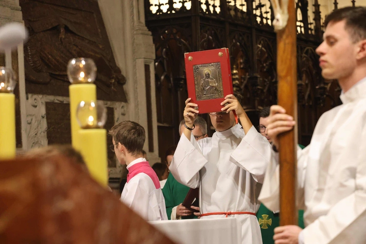 Sacra Ecclesiae Cantio