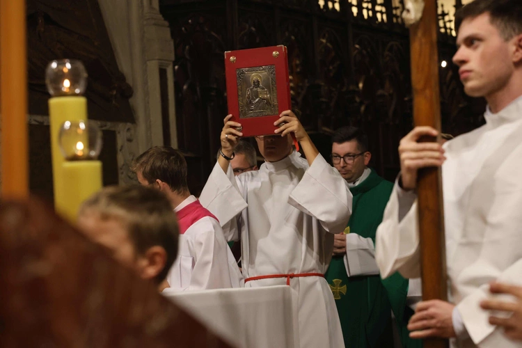 Sacra Ecclesiae Cantio
