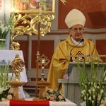 Smardzewo. Wprowadzenie relikwii św. Andrzeja Boboli i bł. kard. Stefana Wyszyńskiego