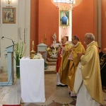 Smardzewo. Wprowadzenie relikwii św. Andrzeja Boboli i bł. kard. Stefana Wyszyńskiego