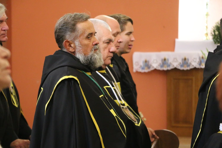 Smardzewo. Wprowadzenie relikwii św. Andrzeja Boboli i bł. kard. Stefana Wyszyńskiego