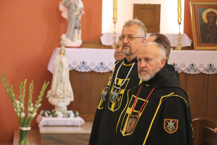 Smardzewo. Wprowadzenie relikwii św. Andrzeja Boboli i bł. kard. Stefana Wyszyńskiego