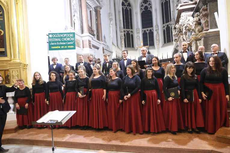 Sacra Ecclesiae Cantio