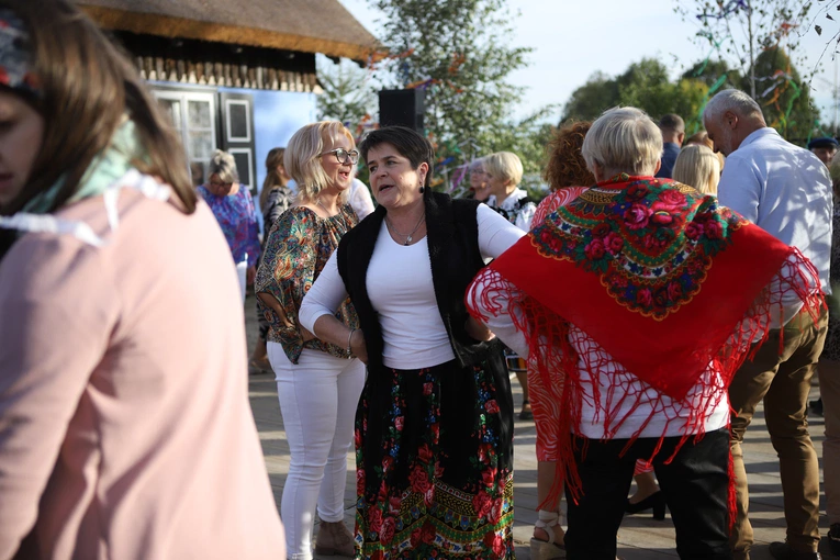 Podsumowanie projektu i otwarcie chałupy Kopciów w Etnocentrum Ziemi Łódzkiej