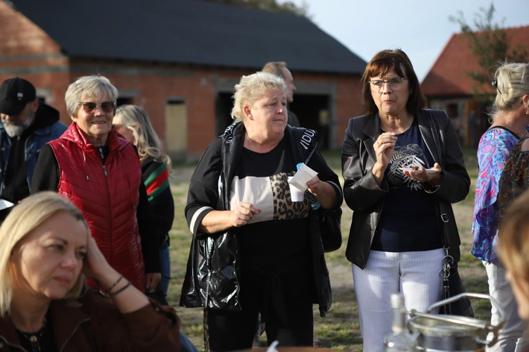 Podsumowanie projektu i otwarcie chałupy Kopciów w Etnocentrum Ziemi Łódzkiej