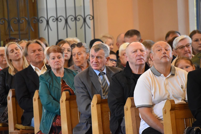 Mława. Dziękczynienie za 80 lat posługi sióstr misjonarek Świętej Rodziny