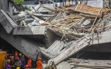 Indonezja: Co najmniej 65 osób uwięzionych pod gruzami po zawaleniu się szkoły