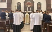 Katowice. Spotkanie abp. Andrzeja Przybylskiego z klerykami WŚSD 