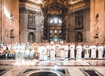 Jubileuszowe świętowanie zwieńczyła Eucharystia przy ołtarzu Tronu Piotrowego.
