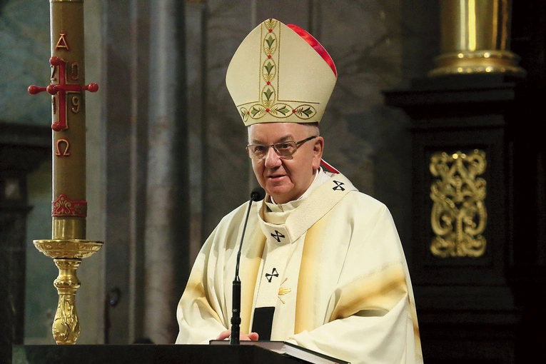 − Kościół to przede wszystkim żywa wspólnota, którą się buduje i za którą bierze się odpowiedzialność – mówi abp Budzik.