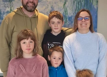 Anna i Krzysztof Eliaszowie wraz z dziećmi po wielu perypetiach osiedlili się w Norwegii.