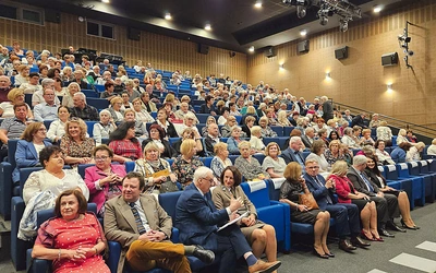 Słuchacze uczelni w Kozienicach.