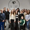 Uwielbienie Boga i modlitwa poprzez muzykę – to ich główny cel! Śpiewają na Mszach św., adorują Najświętszy Sakrament w pierwsze piątki miesiąca, uczestniczą w wydarzeniach religijnych, których często sami są organizatorami. Coraz częściej biorą też udział w przedsięwzięciach diecezjalnych, ale przede wszystkim posługują w kościele parafialnym, który jest jednocześnie sanktuarium Miłosierdzia Bożego.