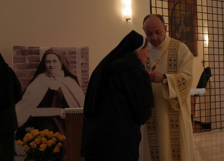 Ze św. Teresą od Dzieciątka Jezus u wrocławskich karmelitanek bosych