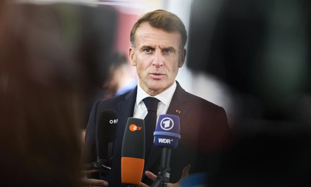 Prezydent Emmanuel Macron 