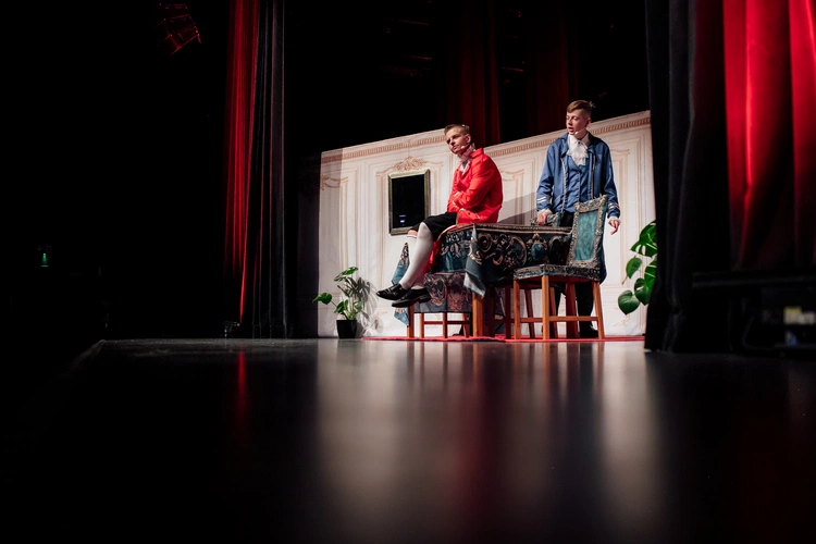 "Świętoszek" w wykonaniu Teatru z Klasą
