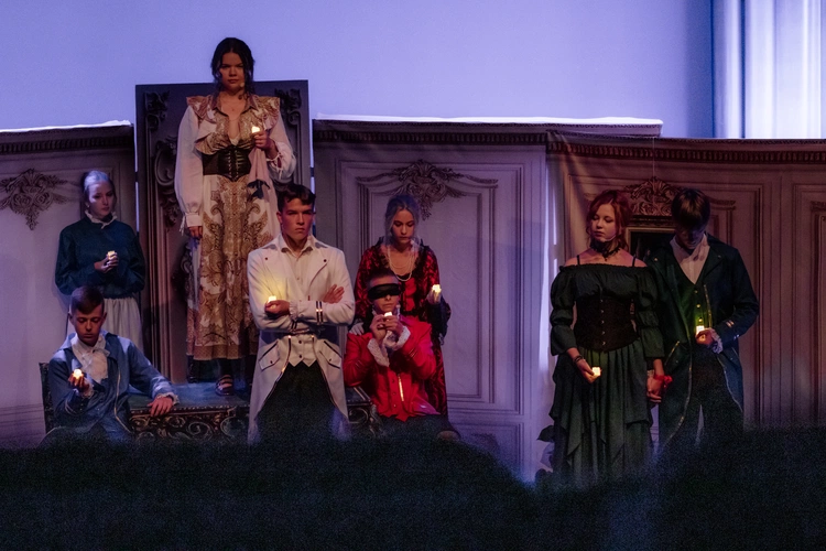 "Świętoszek" w wykonaniu Teatru z Klasą