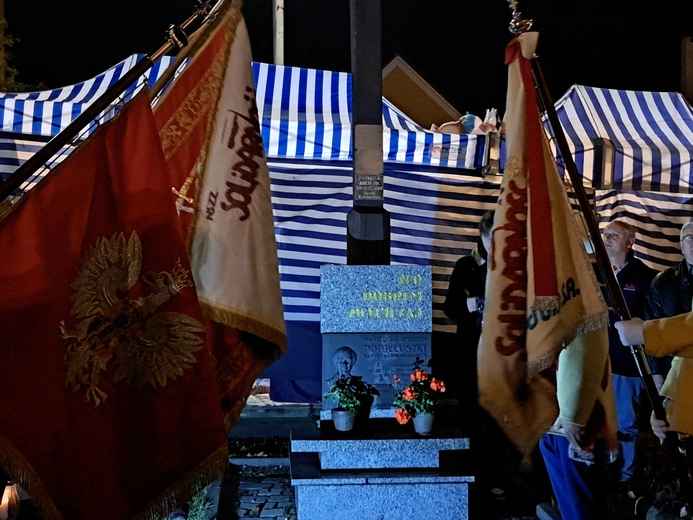 Bochnia. Rozpoczęcie Tygodnia Maryjnego i wprowadzenie relikwii bł. Jerzego Popiełuszki