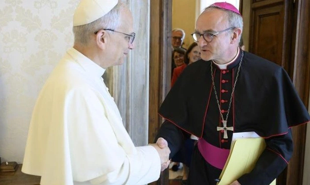 Abp Verny: w walce z nadużyciami „Kościół musi iść razem z ofiarami”