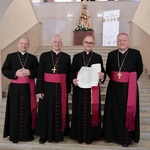 Abp Przybylski kanonicznie objął rządy w archidiecezji katowickiej, cz. 1