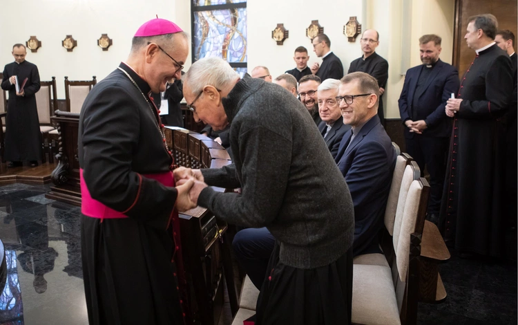 Abp Przybylski kanonicznie objął rządy w archidiecezji katowickiej, cz. 2