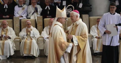 Bp Szkudło do abp. Przybylskiego: Bądź zdrów. Wzrastaj