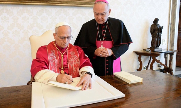 Papież podpisał nową Adhortację Apostolską