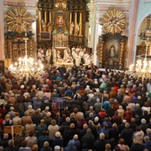 Różaniec otwiera serca na Boga