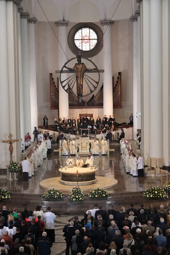 Ingres abp. Andrzeja Przybylskiego do katowickiej archikatedry, cz. 1