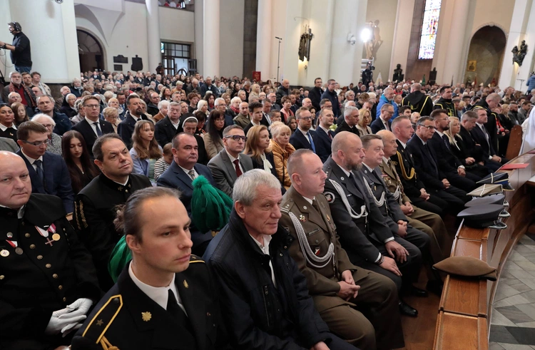 Ingres abp. Andrzeja Przybylskiego do katowickiej archikatedry, cz. 1