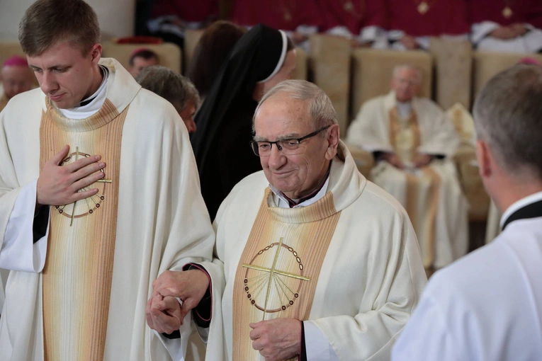 Ingres abp. Andrzeja Przybylskiego do katowickiej archikatedry, cz. 1