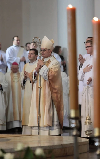 Ingres abp. Andrzeja Przybylskiego do katowickiej archikatedry, cz. 1