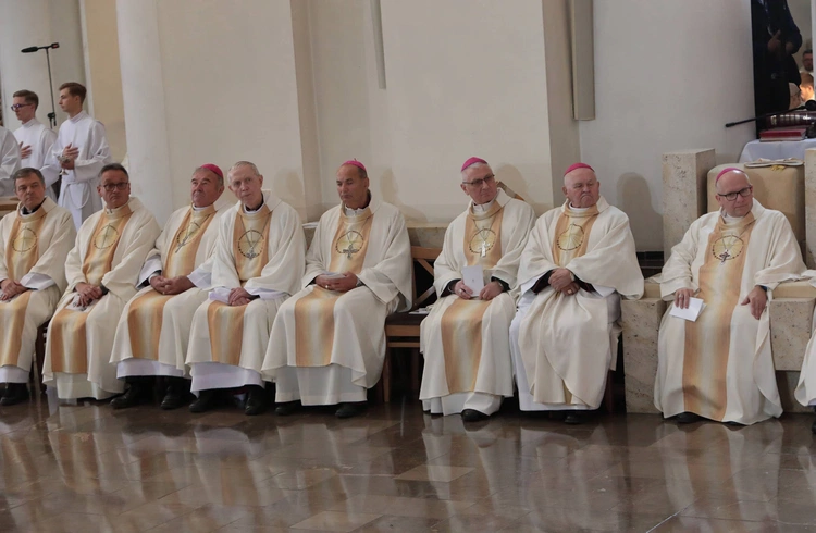 Ingres abp. Andrzeja Przybylskiego do katowickiej archikatedry, cz. 1