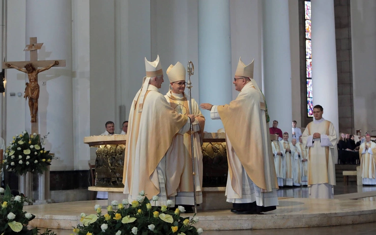 Ingres abp. Andrzeja Przybylskiego do katowickiej archikatedry, cz. 1