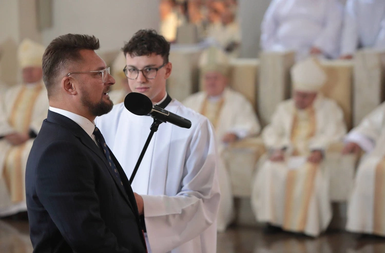 Ingres abp. Andrzeja Przybylskiego do katowickiej archikatedry, cz. 1