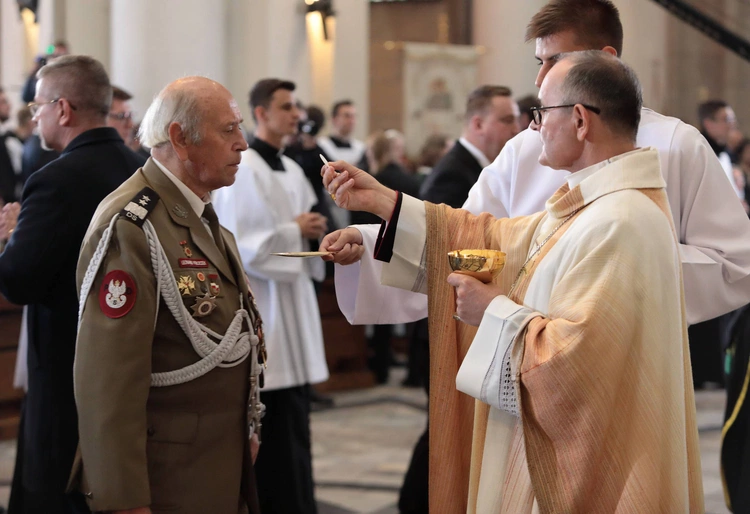 Ingres abp. Andrzeja Przybylskiego do katowickiej archikatedry, cz. 1