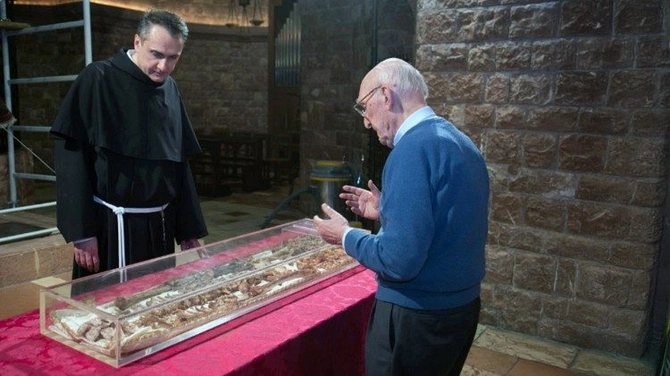 Pierwsze dłuższe wystawienie na widok publiczny ciała św. Franciszka z Asyżu