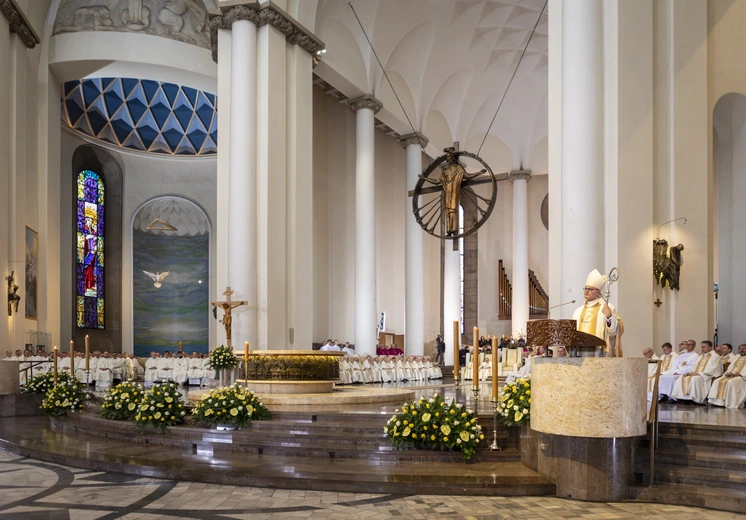 Ingres abp. Andrzeja Przybylskiego do katowickiej archikatedry, cz. 2