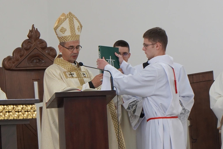 Powięcenie kościoła pw. św. Faustyny w Górze