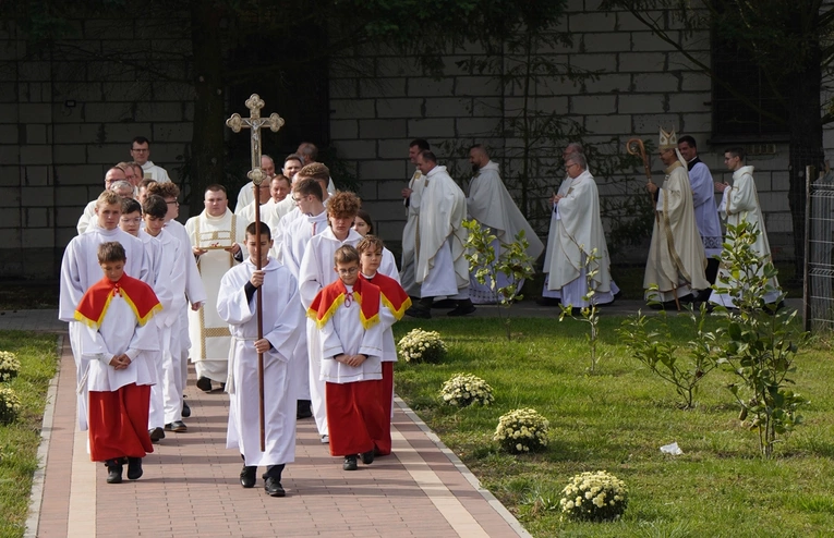 Powięcenie kościoła pw. św. Faustyny w Górze