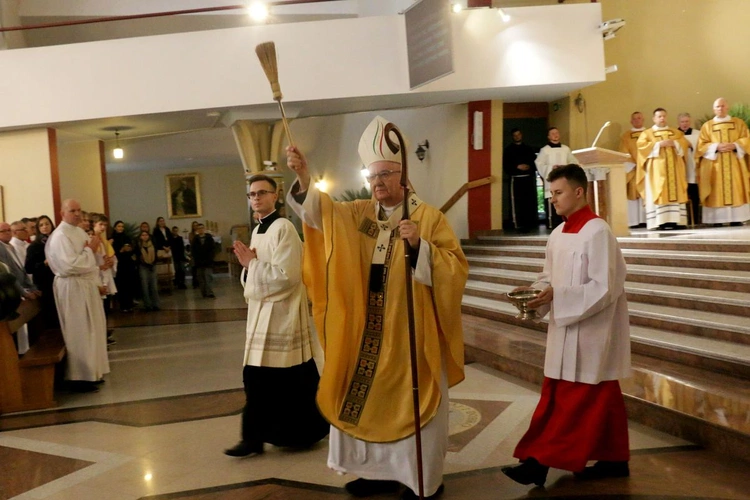Poświęcenie ołtarza