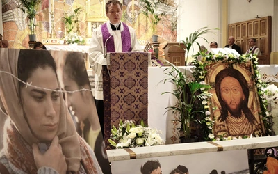 Abp Adrian Galbas: Potrzebujemy modlitwy za migrantów