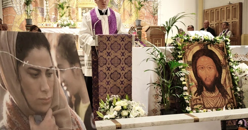 Abp Adrian Galbas: Potrzebujemy modlitwy za migrantów