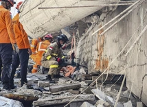 Indonezja: 37 ofiar śmiertelnych zawalenia się szkoły w Sidoarjo
