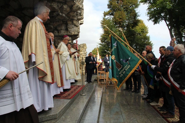 Pielgrzymka Hodowców Gołębi Pocztowych i Orkiestr Kalwaryjskich 2025