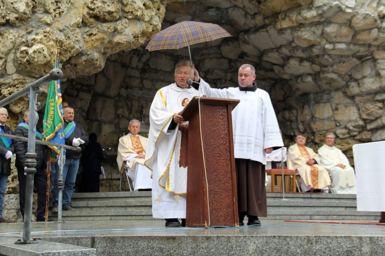 Pielgrzymka Hodowców Gołębi Pocztowych i Orkiestr Kalwaryjskich 2025