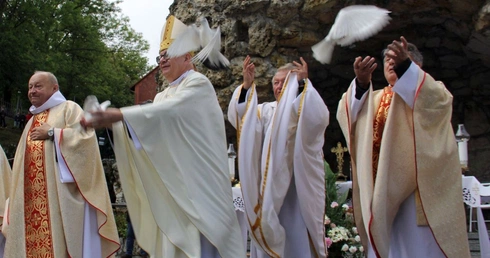 Pielgrzymka Hodowców Gołębi Pocztowych i Orkiestr Kalwaryjskich 2025