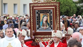 Diecezjalna Pielgrzymka Róż Żywego Różańca do Pani Cierpliwie Słuchajacejj w Rokitnie
