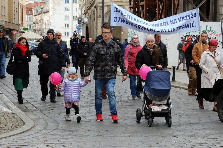 Marsz dla Życia i Rodziny we Wrocławiu 2025